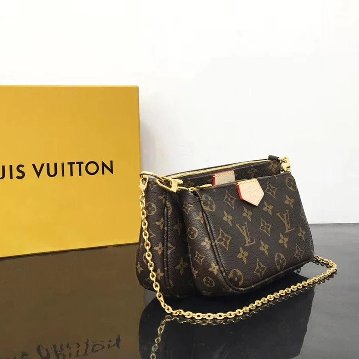 LOUIS VUITTON - SAC À BANDOULIÈRE