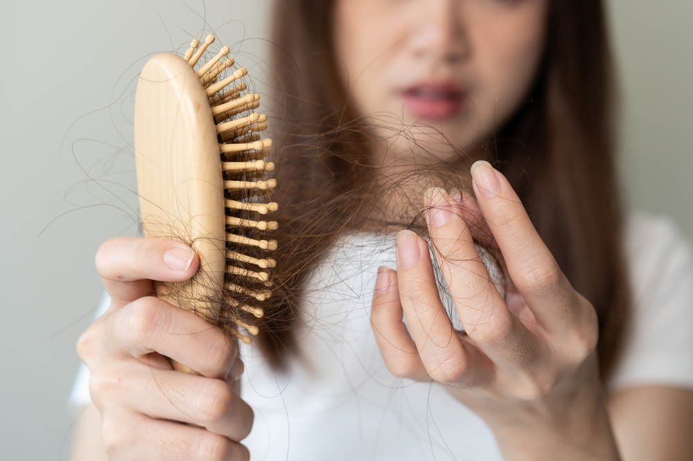 Hair pulling disorder 5 Unconventional  hair problems people face 